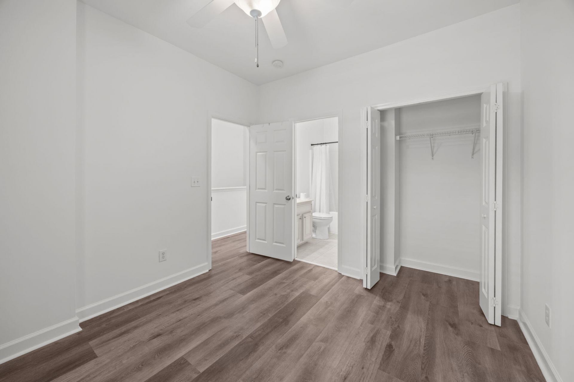 2971 Treadwell Street Photo 17
