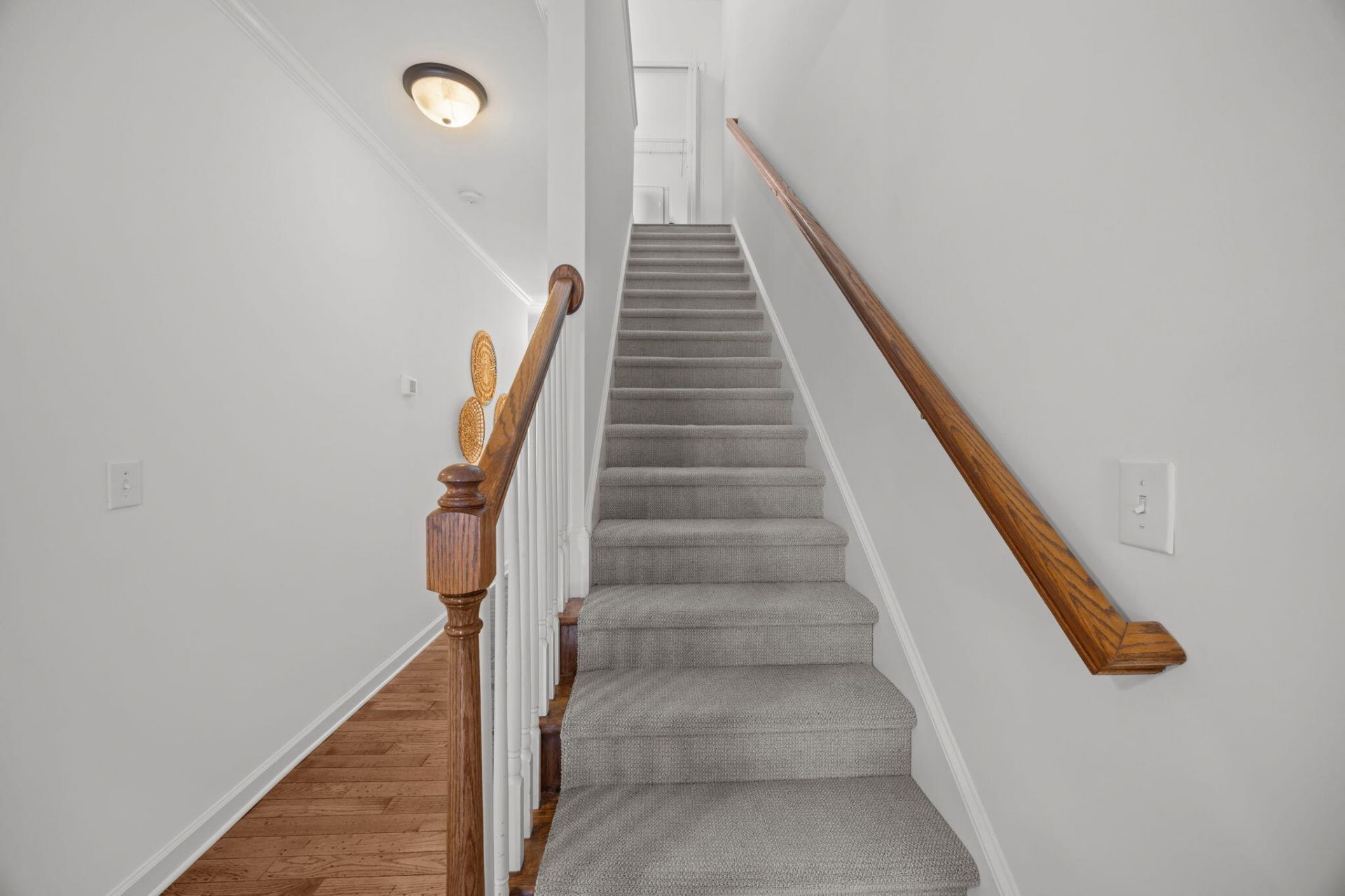 2971 Treadwell Street Photo 20