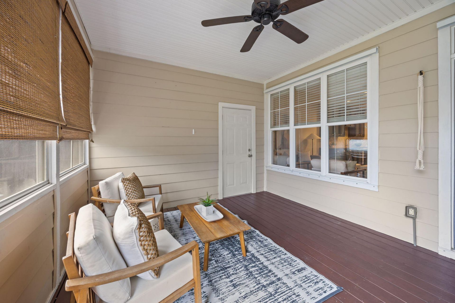 2971 Treadwell Street Photo 23