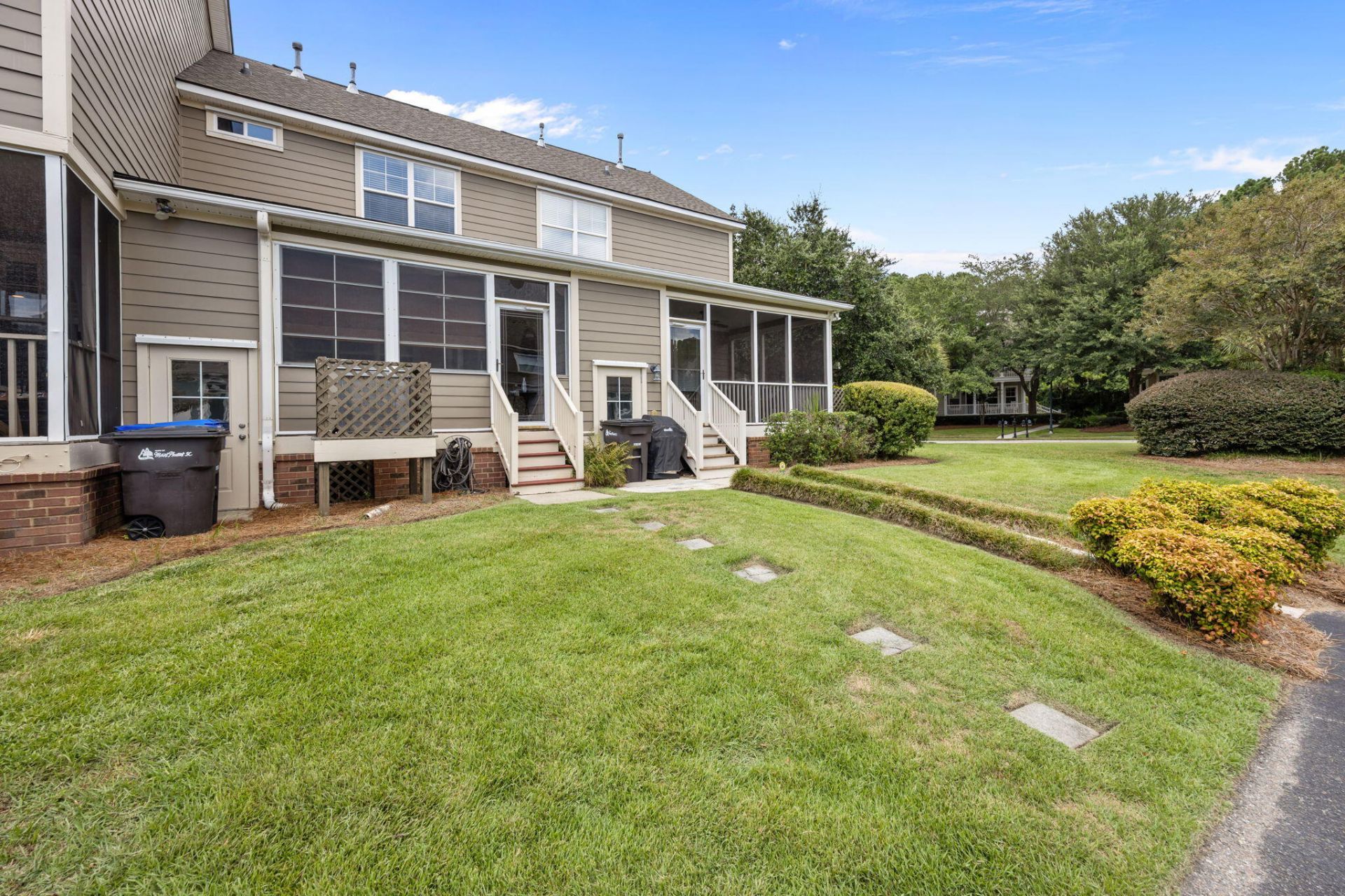 2971 Treadwell Street Photo 26