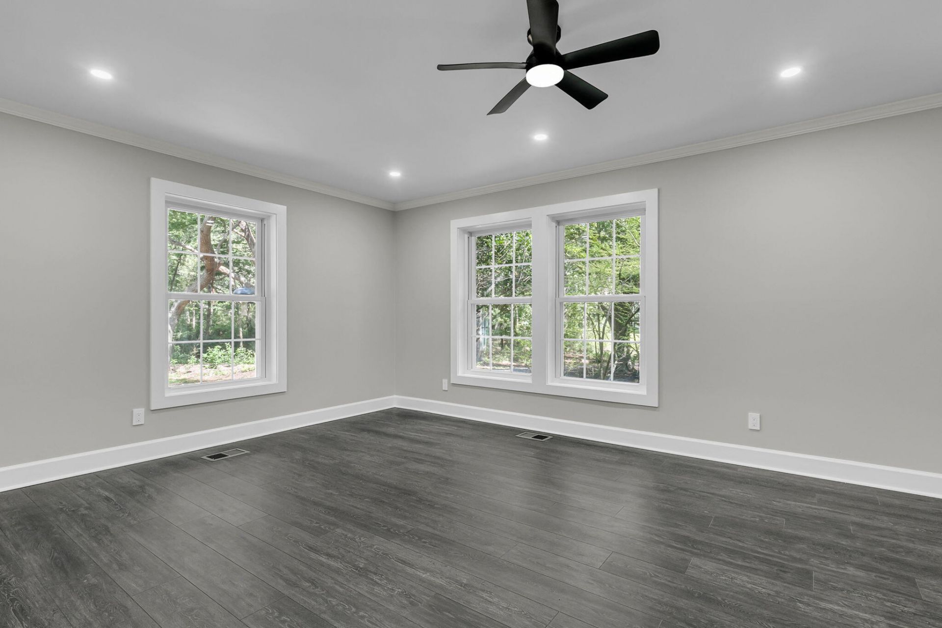 2895 Fagan Way Photo 9