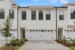 108 Dahlberg Street photo 4