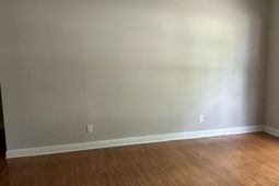 5496 Clearview Drive photo 4