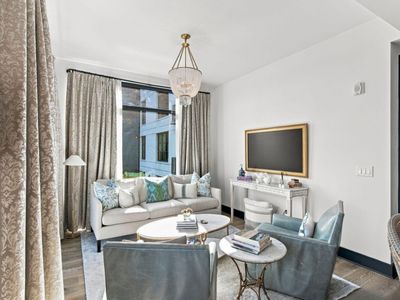 5 Gadsdenboro Street, Unit 319, Charleston, SC 29401