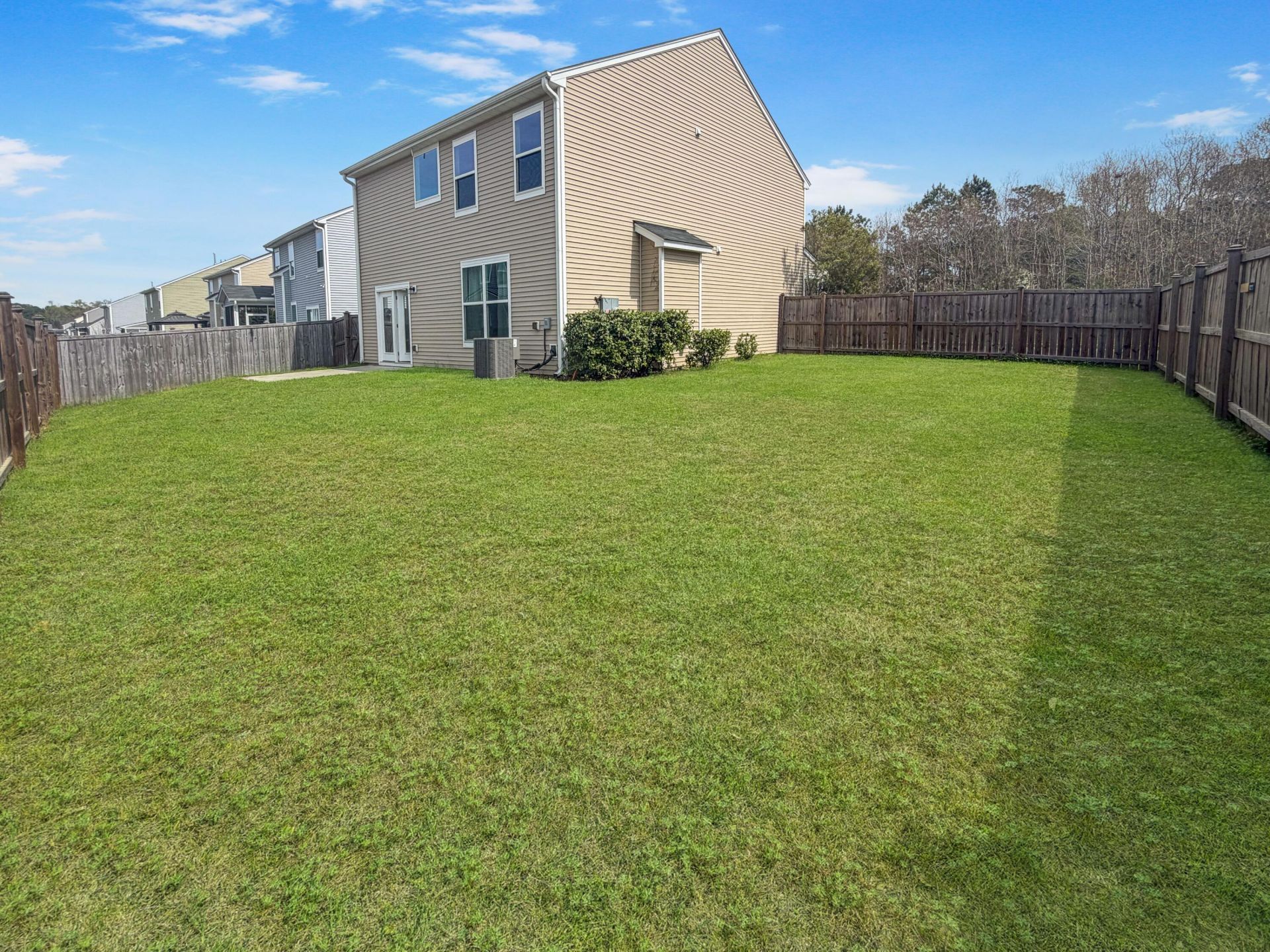 527 Adalina Drive Photo 23