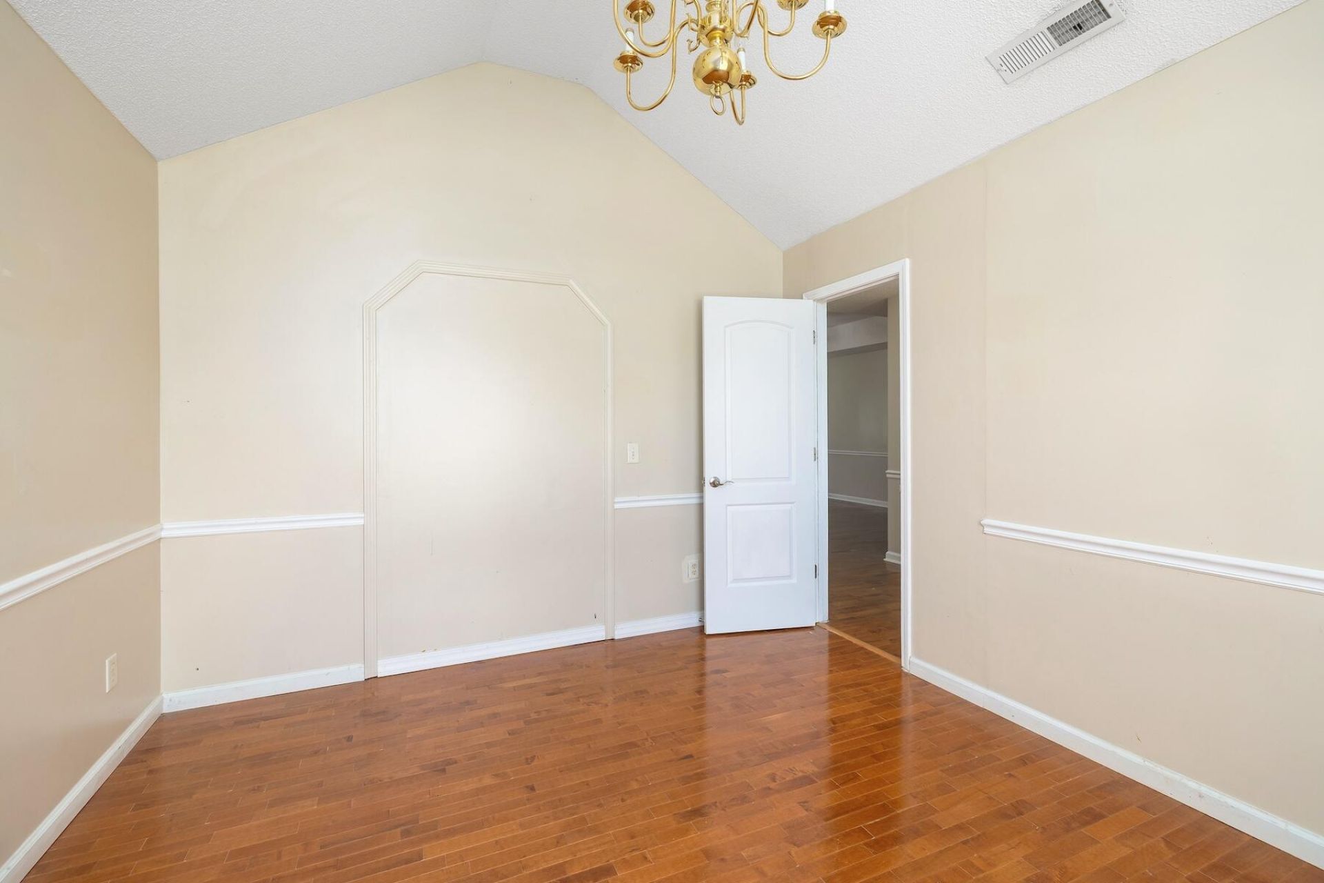 1042 Loblolly Drive Photo 13
