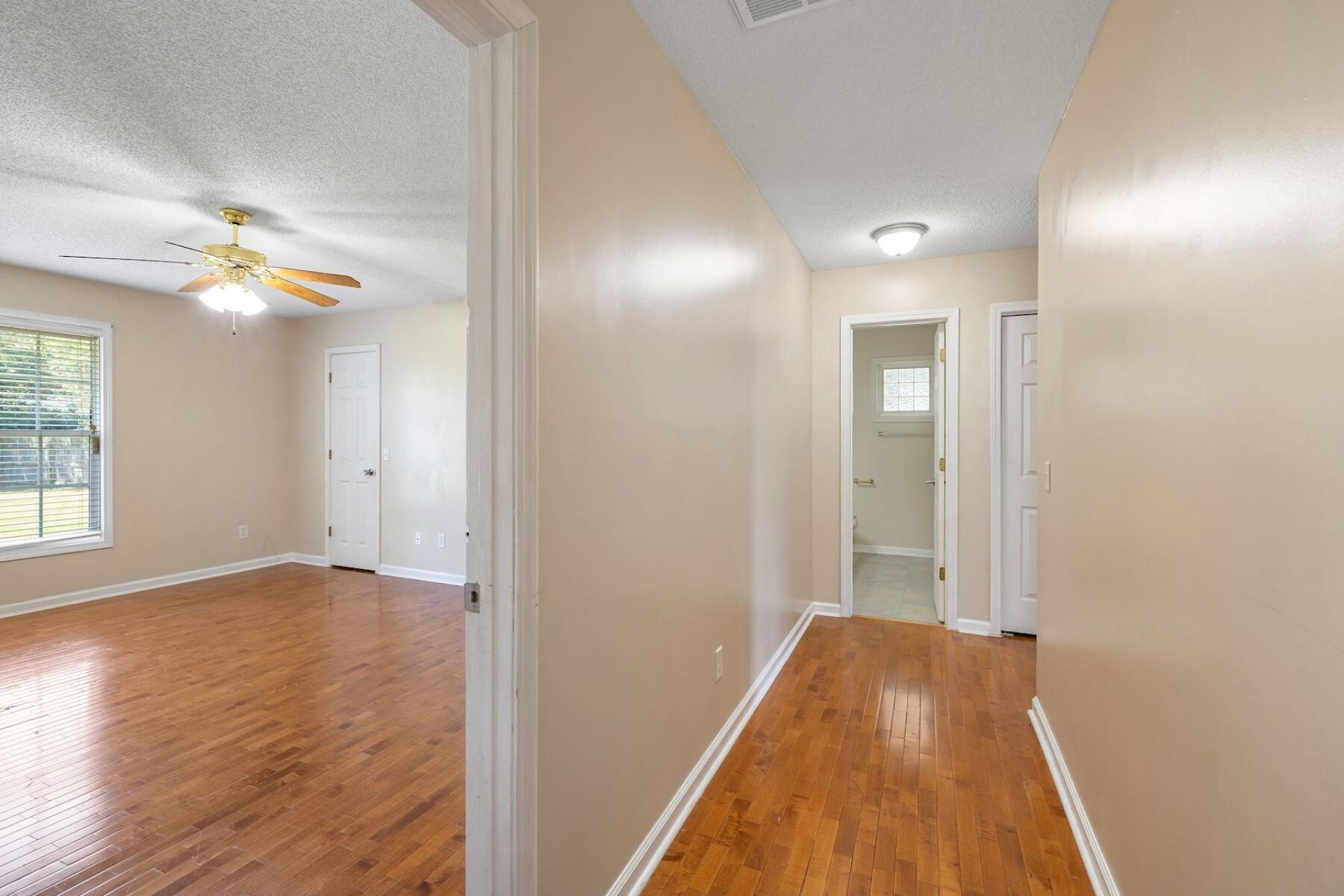 1042 Loblolly Drive Photo 23