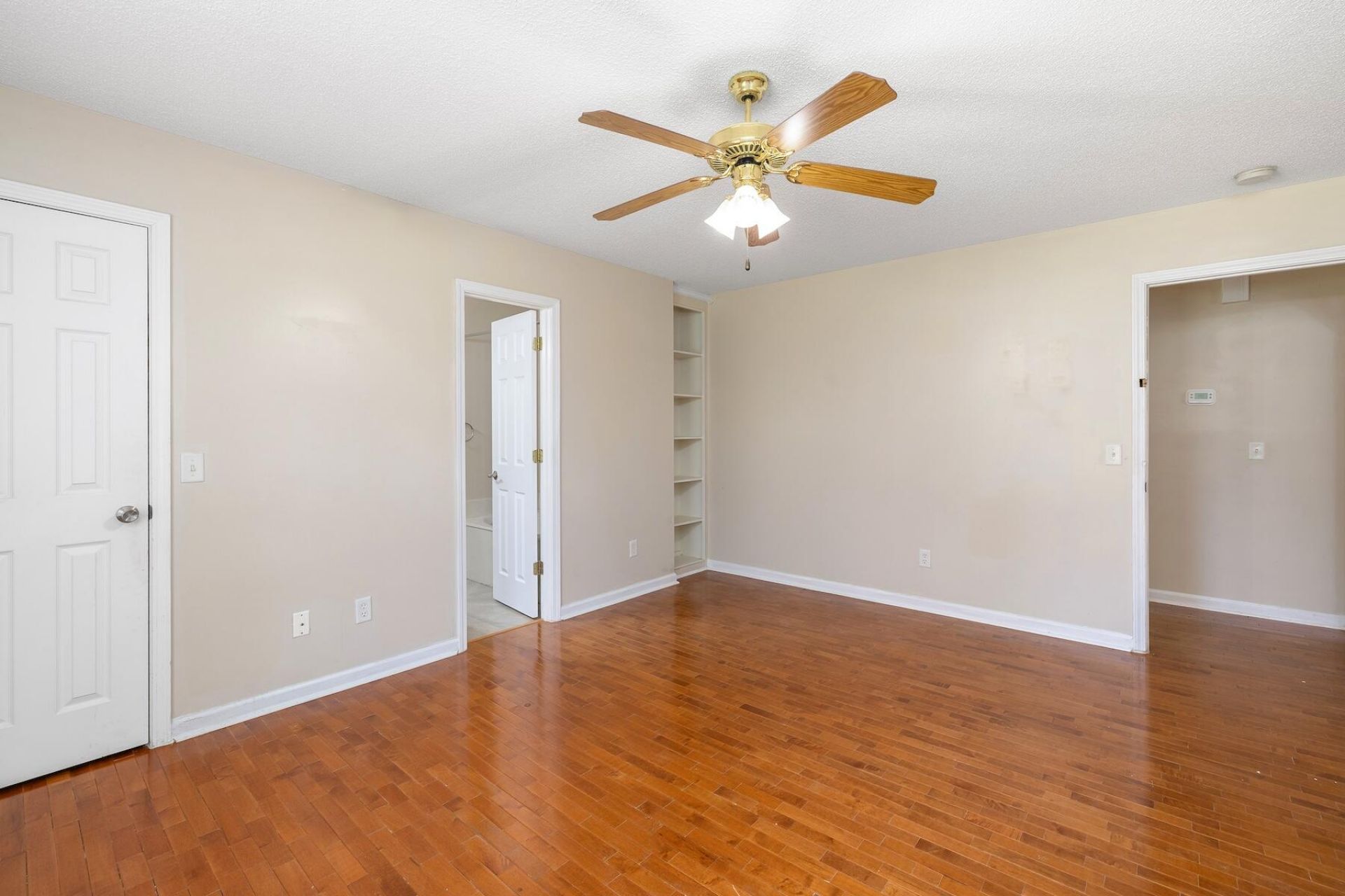 1042 Loblolly Drive Photo 25