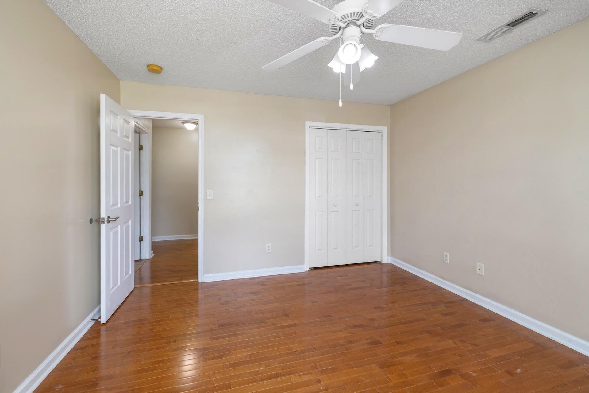 1042 Loblolly Drive Photo 33