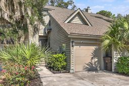 1043 Marsh Court Lane photo 4