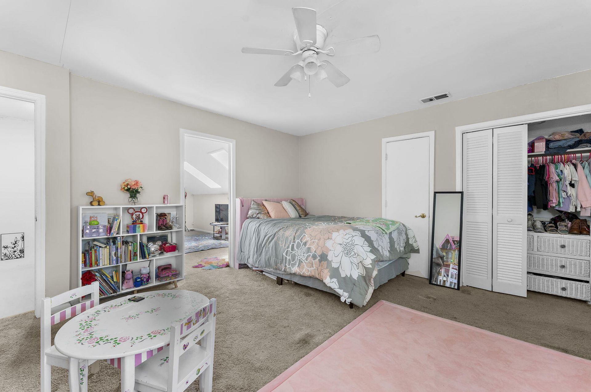 105 Chattum Court Photo 23