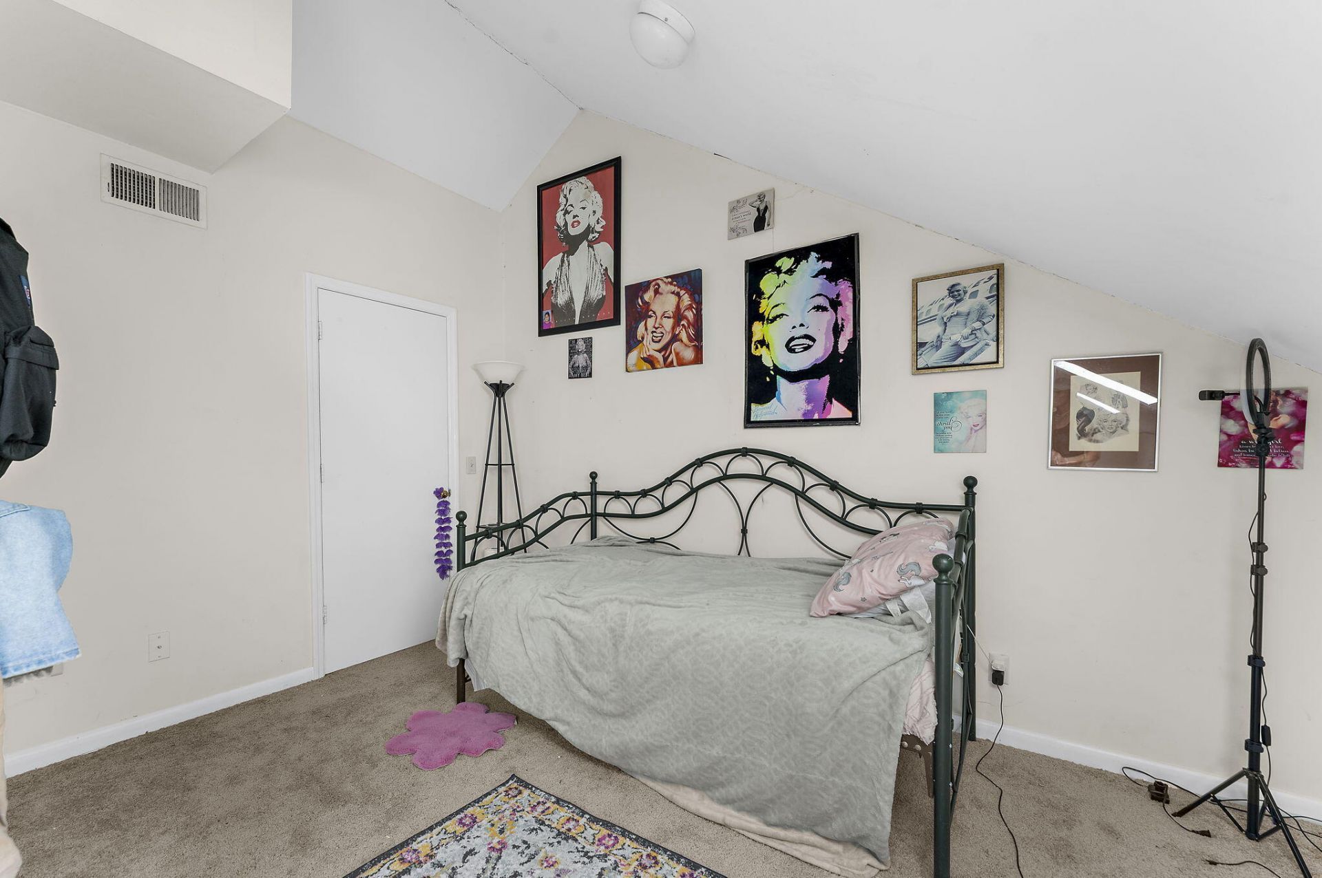 105 Chattum Court Photo 25