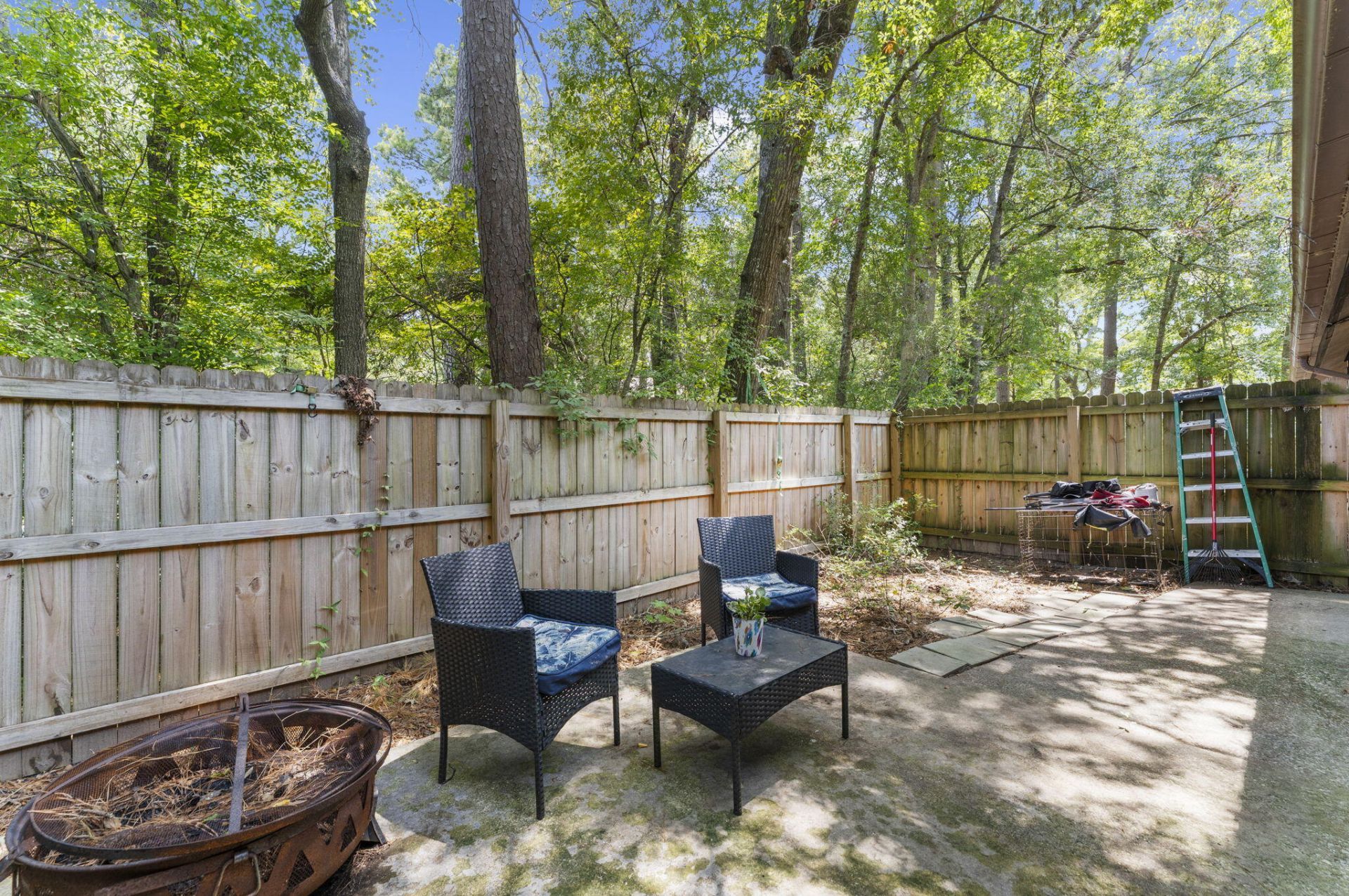 105 Chattum Court Photo 28