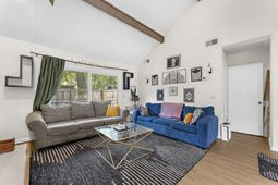 105 Chattum Court photo 4