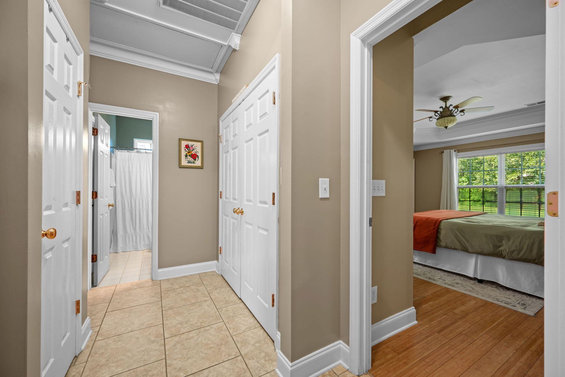 405 Sparkleberry Lane Photo 11