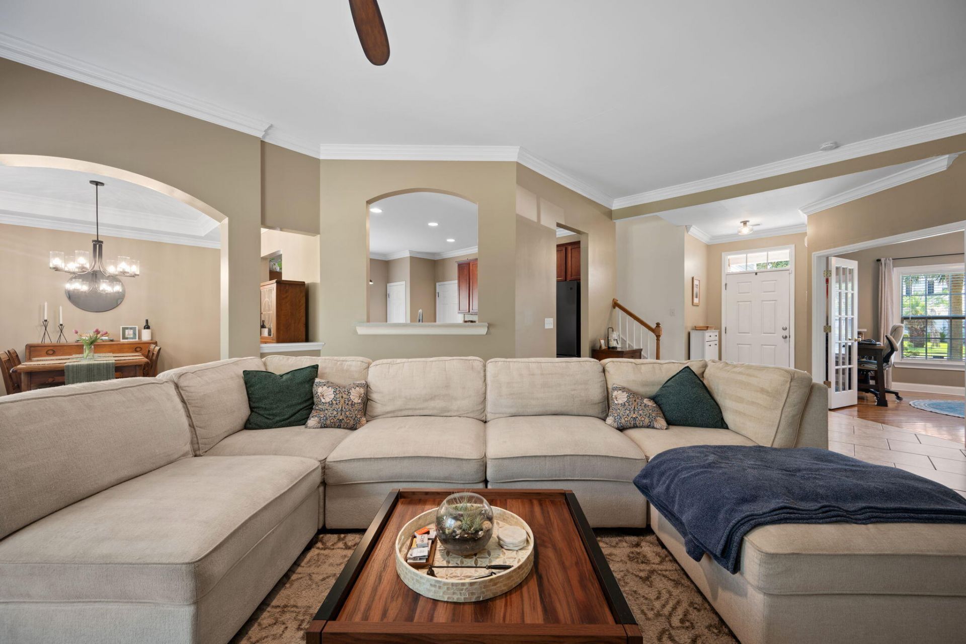 405 Sparkleberry Lane Photo 29