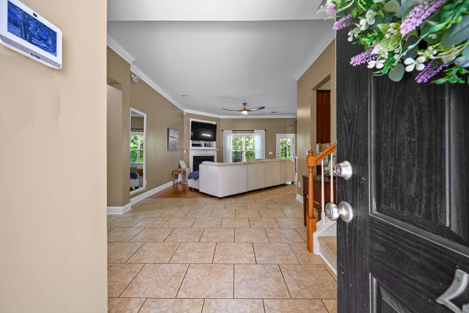 405 Sparkleberry Lane Photo 3