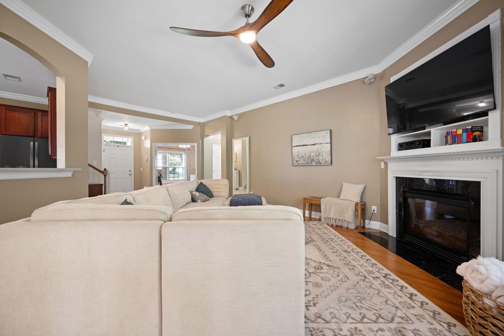405 Sparkleberry Lane Photo 31