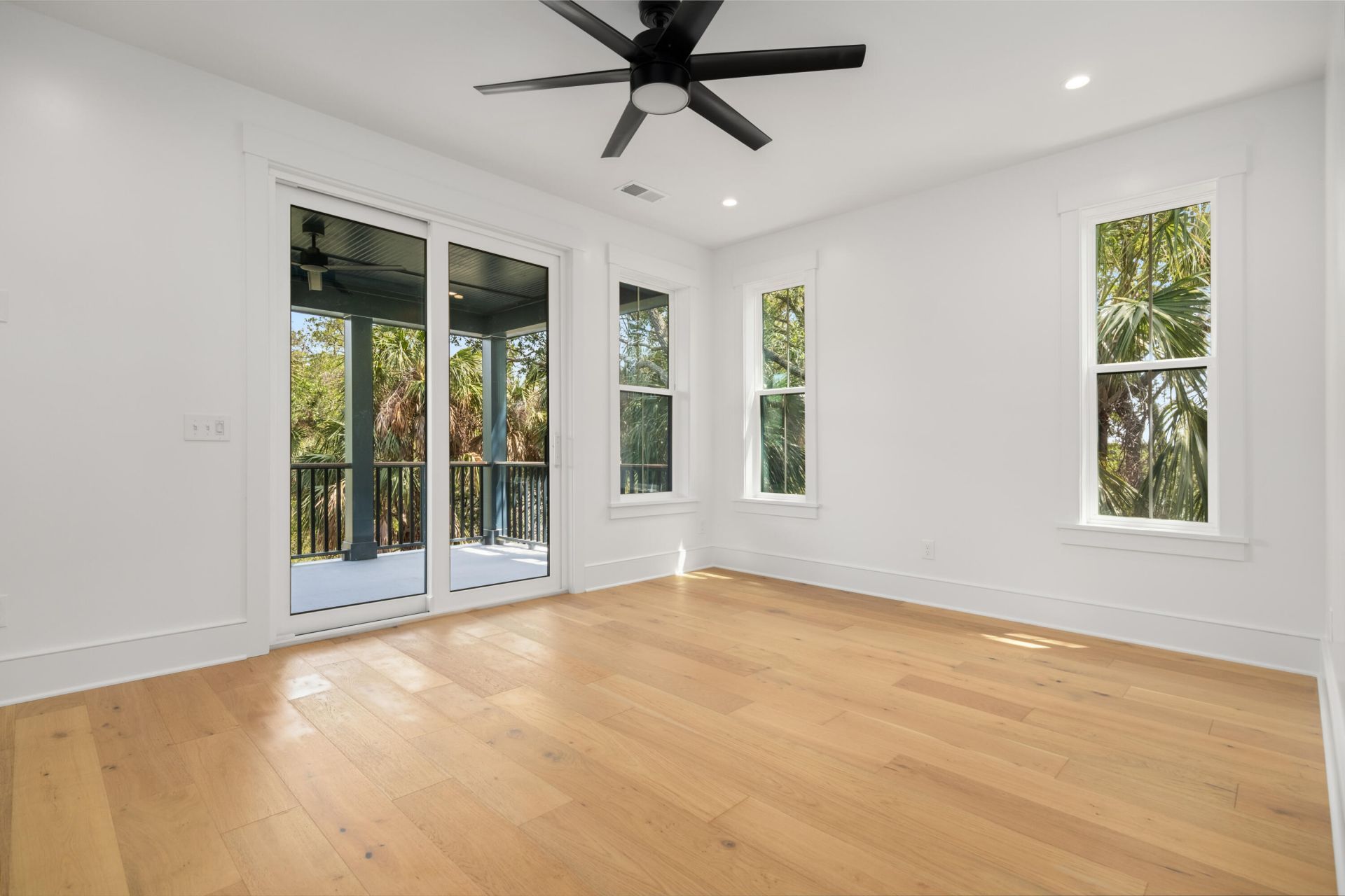 617 Dolphin Street Photo 30