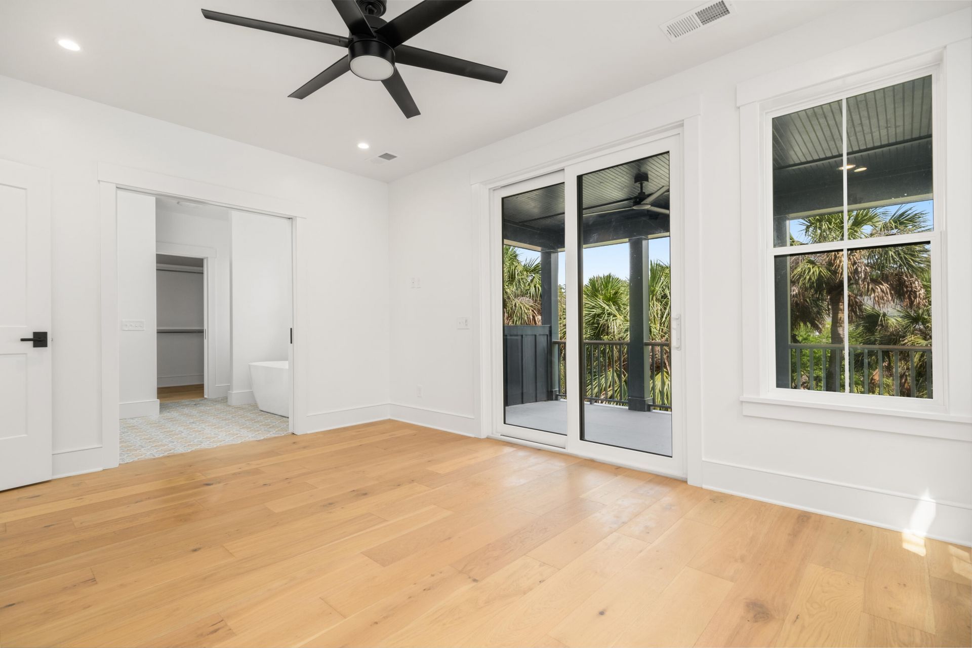 617 Dolphin Street Photo 31