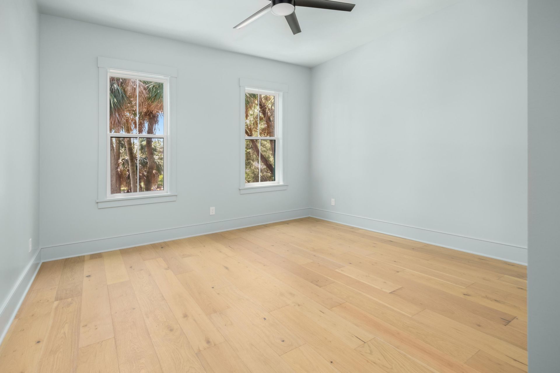 617 Dolphin Street Photo 43