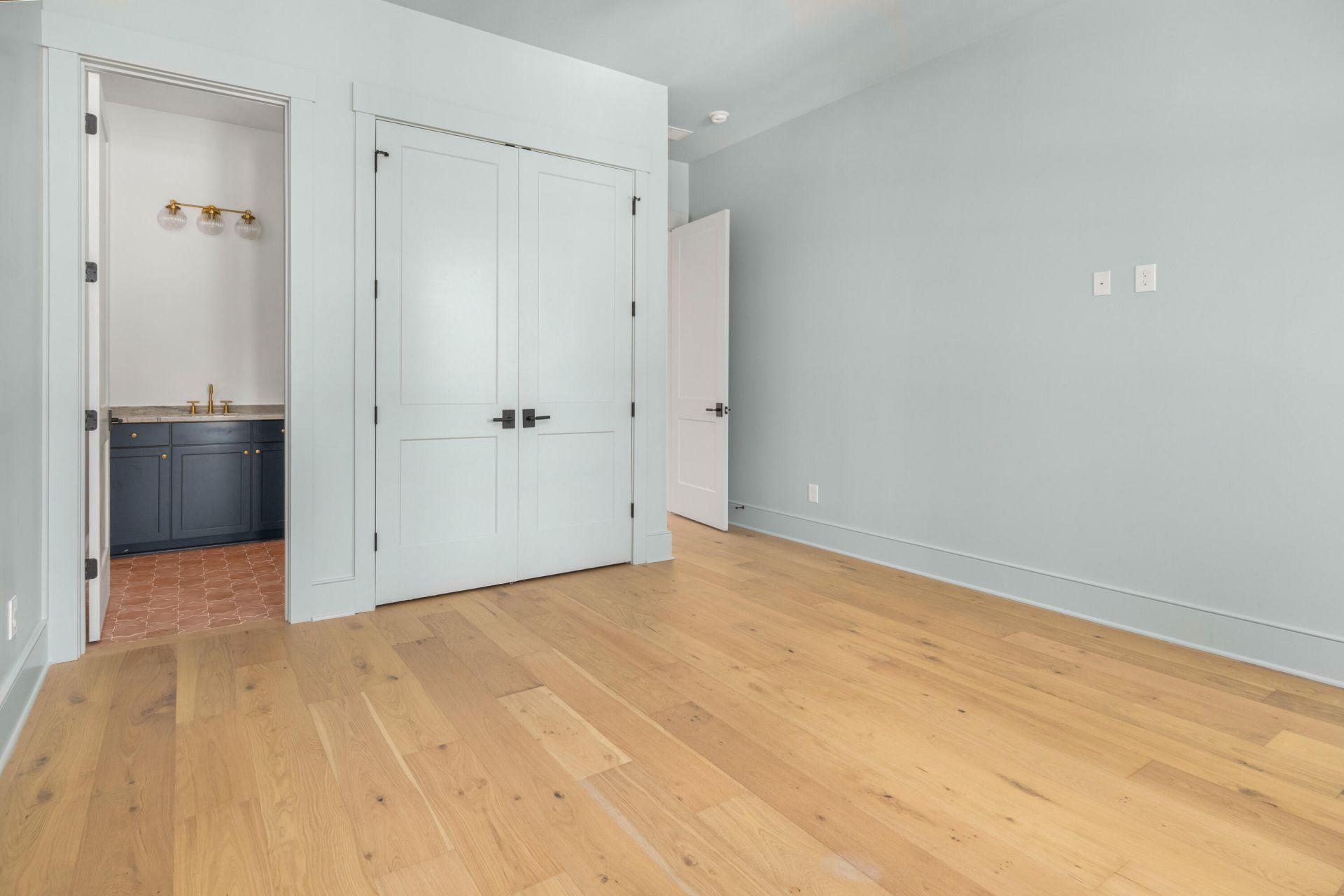 617 Dolphin Street Photo 44