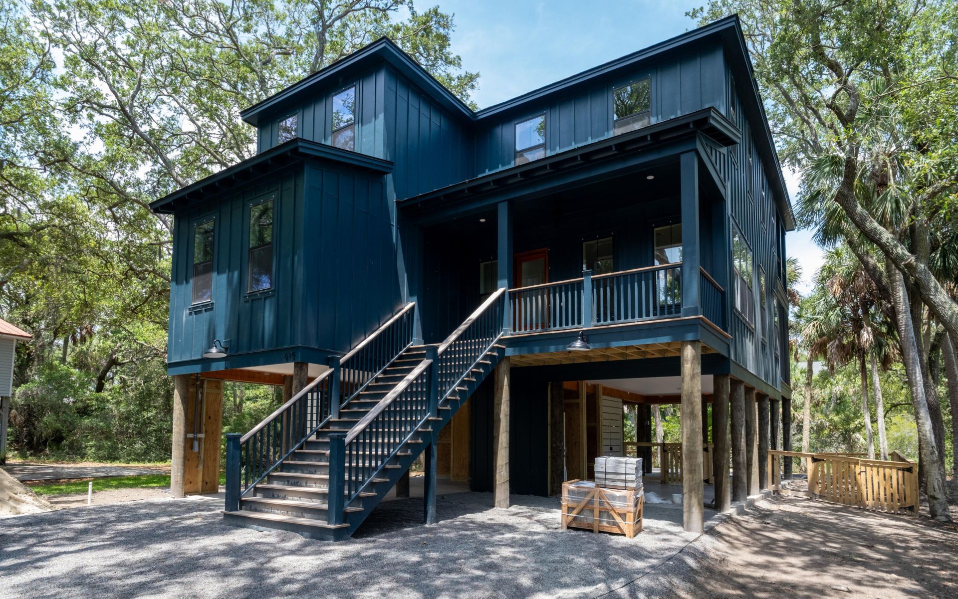 617 Dolphin Street Photo 8
