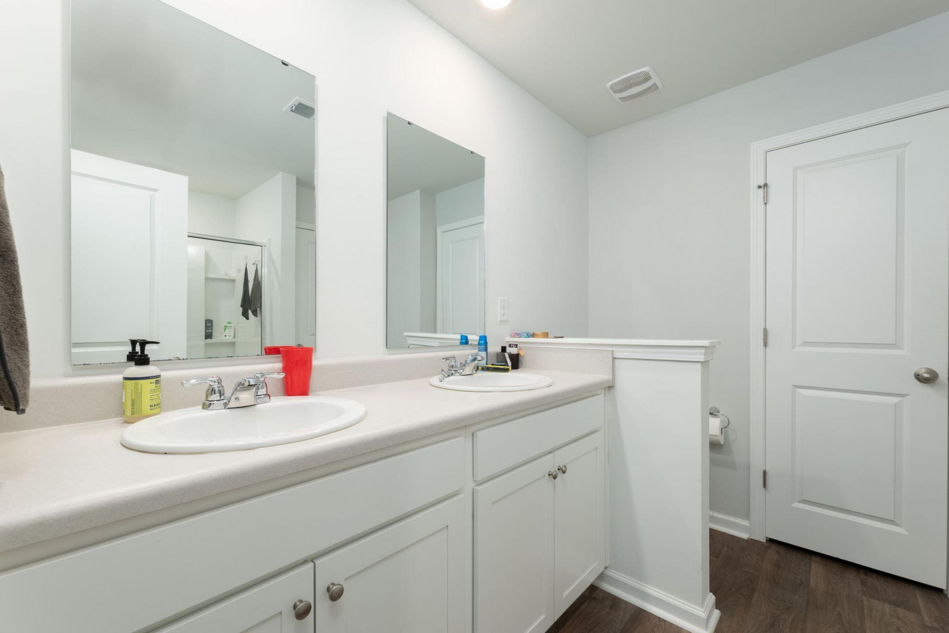 4589 Palm View Circle Photo 10