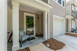 4589 Palm View Circle photo 4