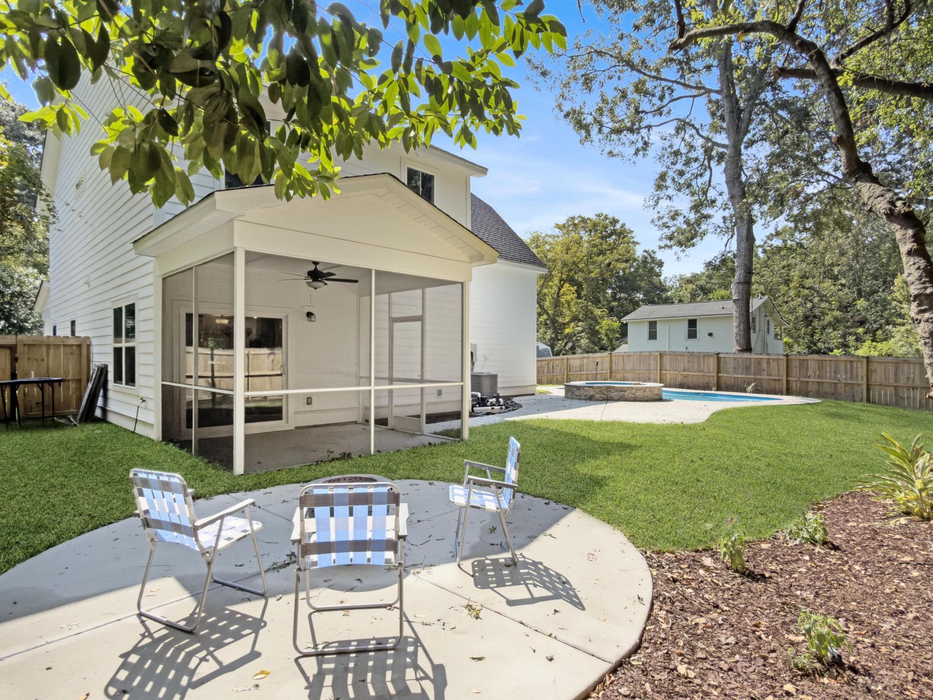 241 Woodland Shores Road Photo 45