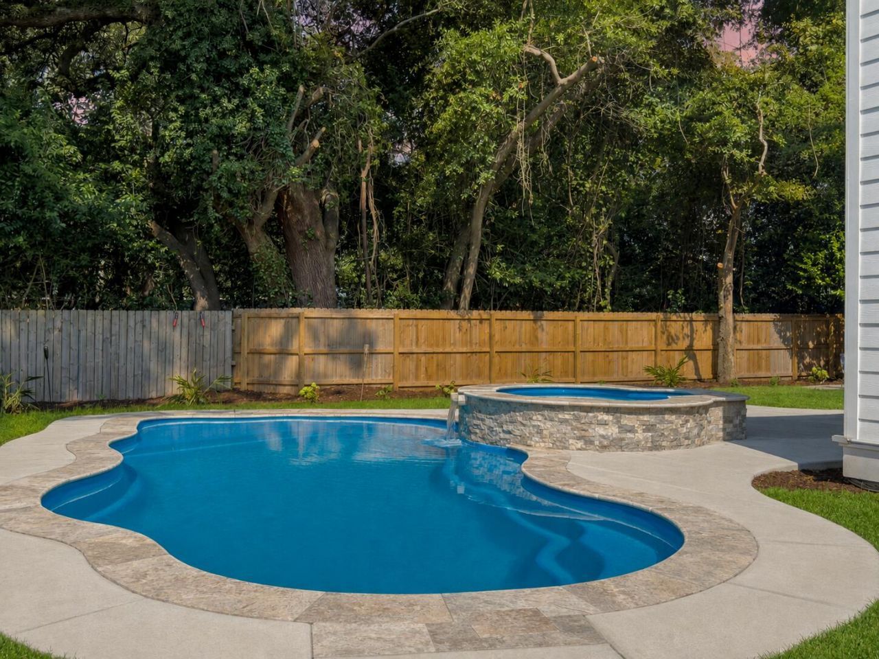 241 Woodland Shores Road Photo 48