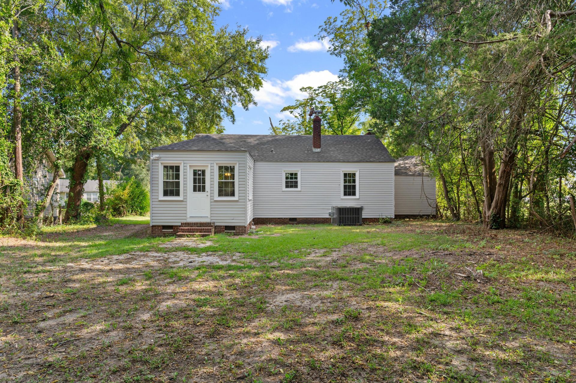 1123 Schley Street Photo 20