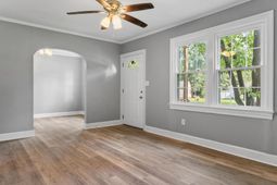1123 Schley Street photo 4