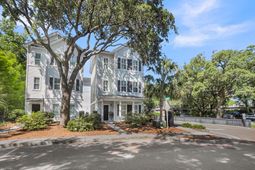 979 Warrick Oaks Lane photo 4