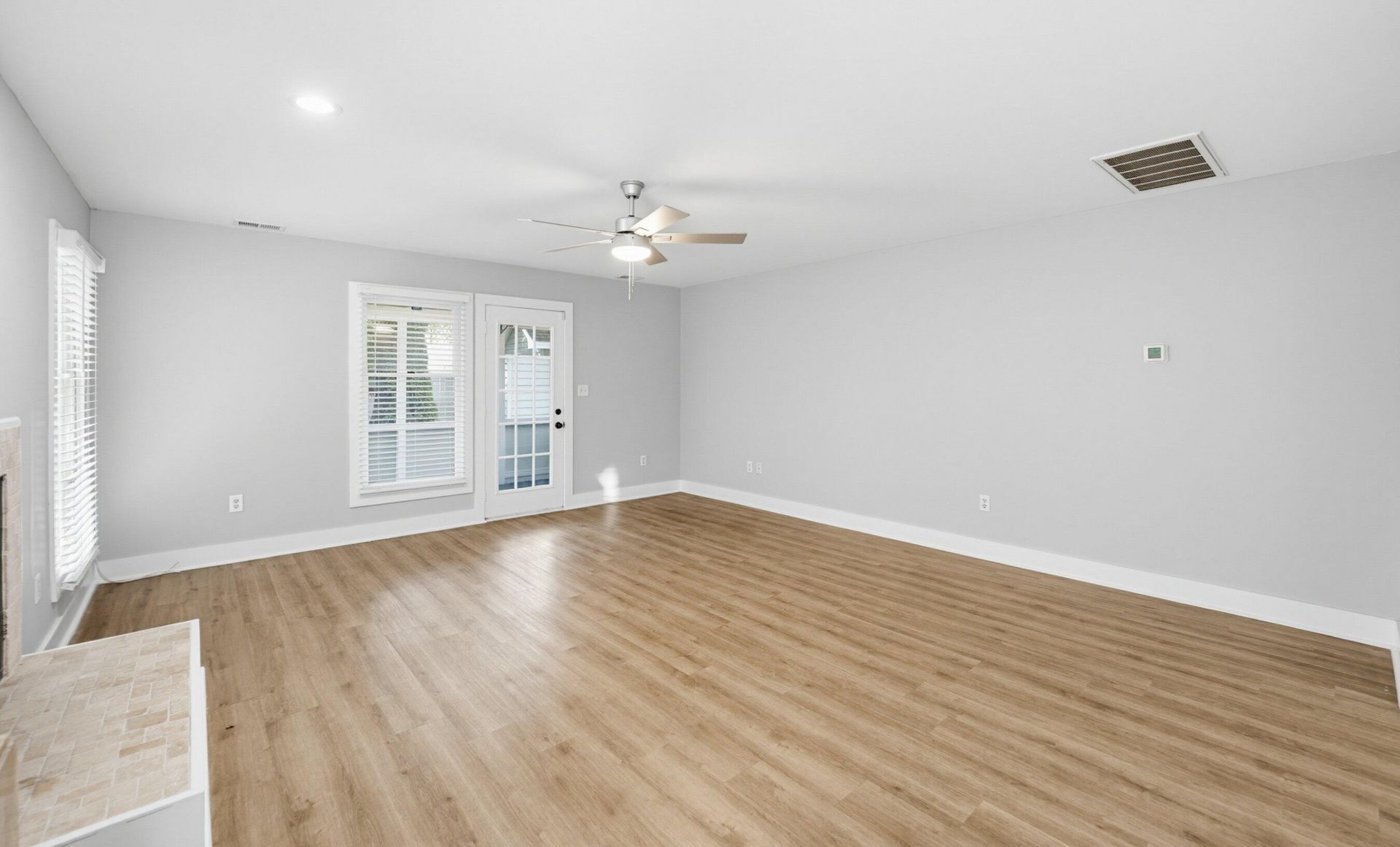 2610 Joshua Circle Photo 6