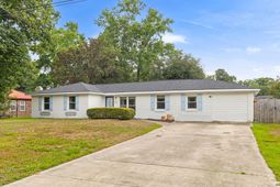 2482 Flamingo Drive photo 4