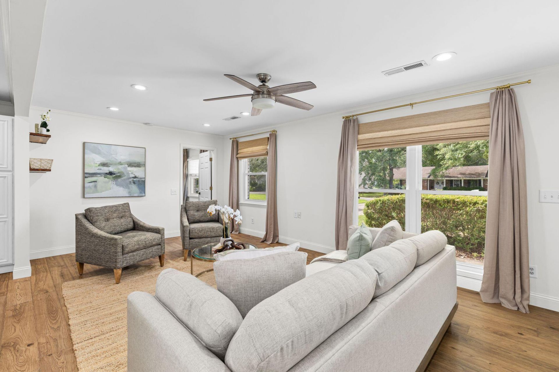 2482 Flamingo Drive Photo 8