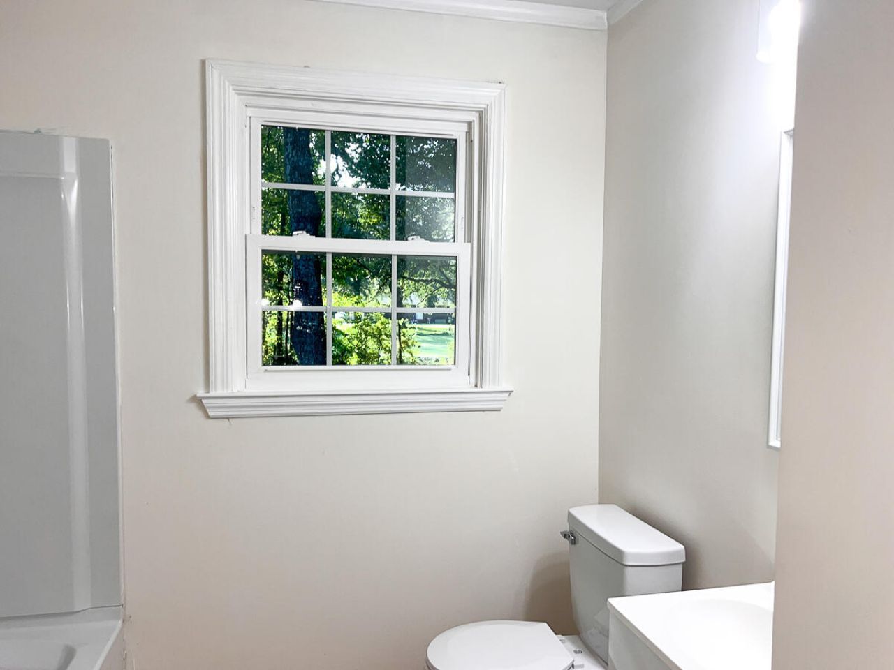 2156 Wood Avenue Photo 13