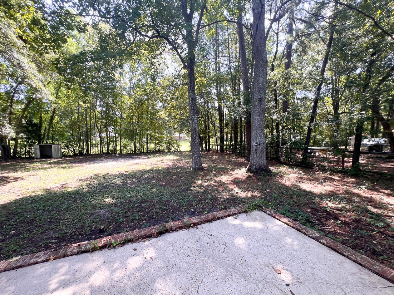 2156 Wood Avenue Photo 16