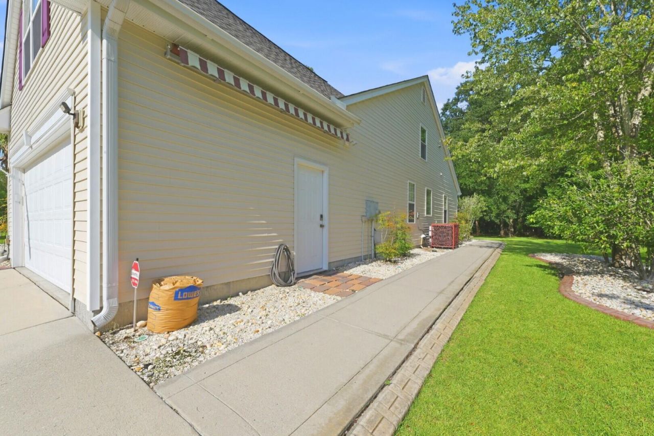 107 Oak Bluff Road Photo 20