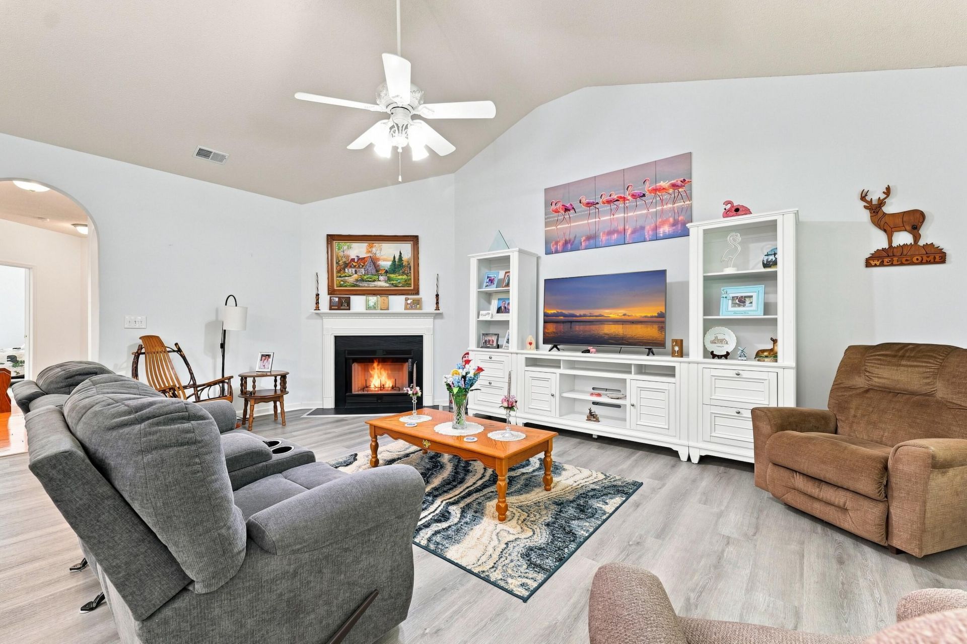 107 Oak Bluff Road Photo 4