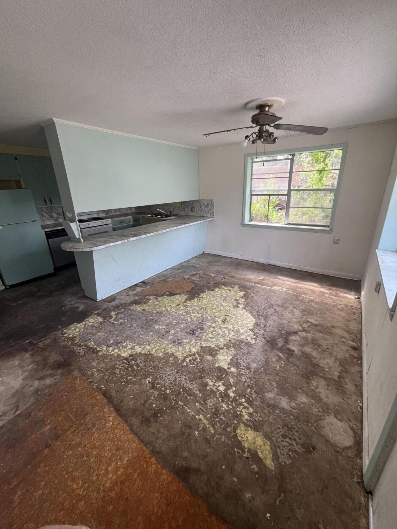 4349 Gwinnett Street Photo 14