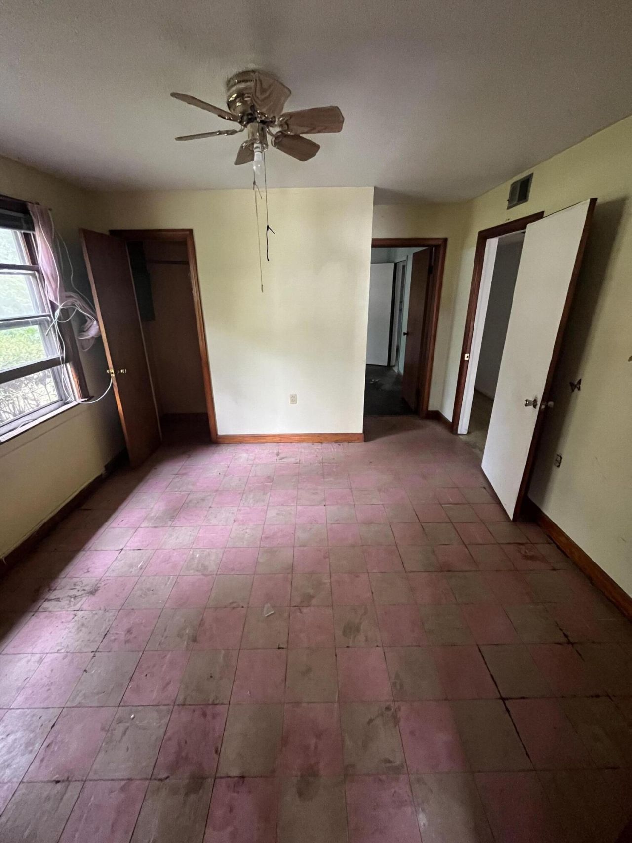 4349 Gwinnett Street Photo 17