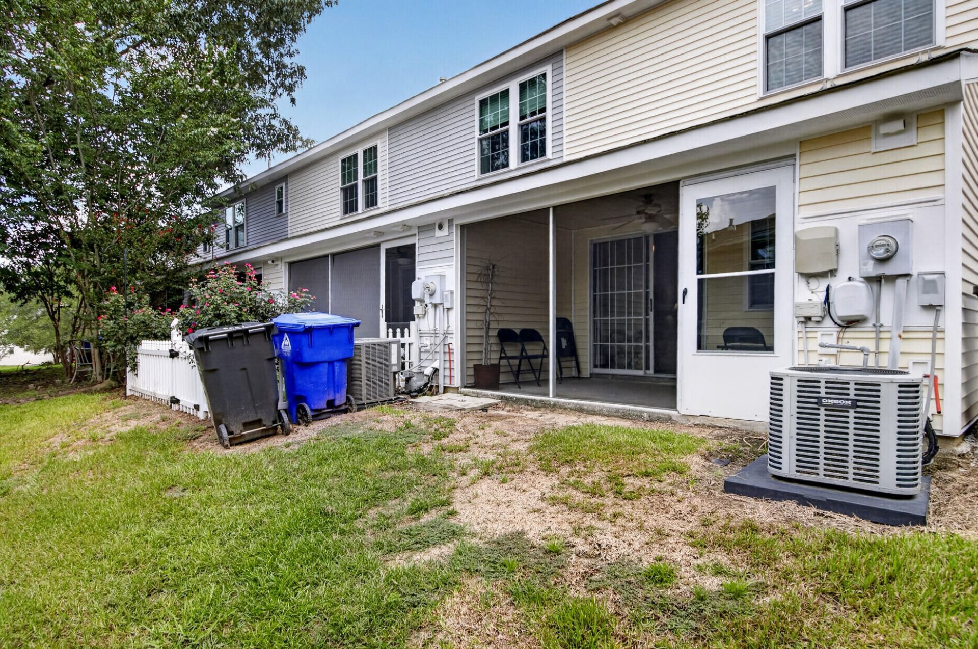 7963 Shadow Oak Drive Photo 28