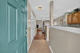 7963 Shadow Oak Drive photo 4