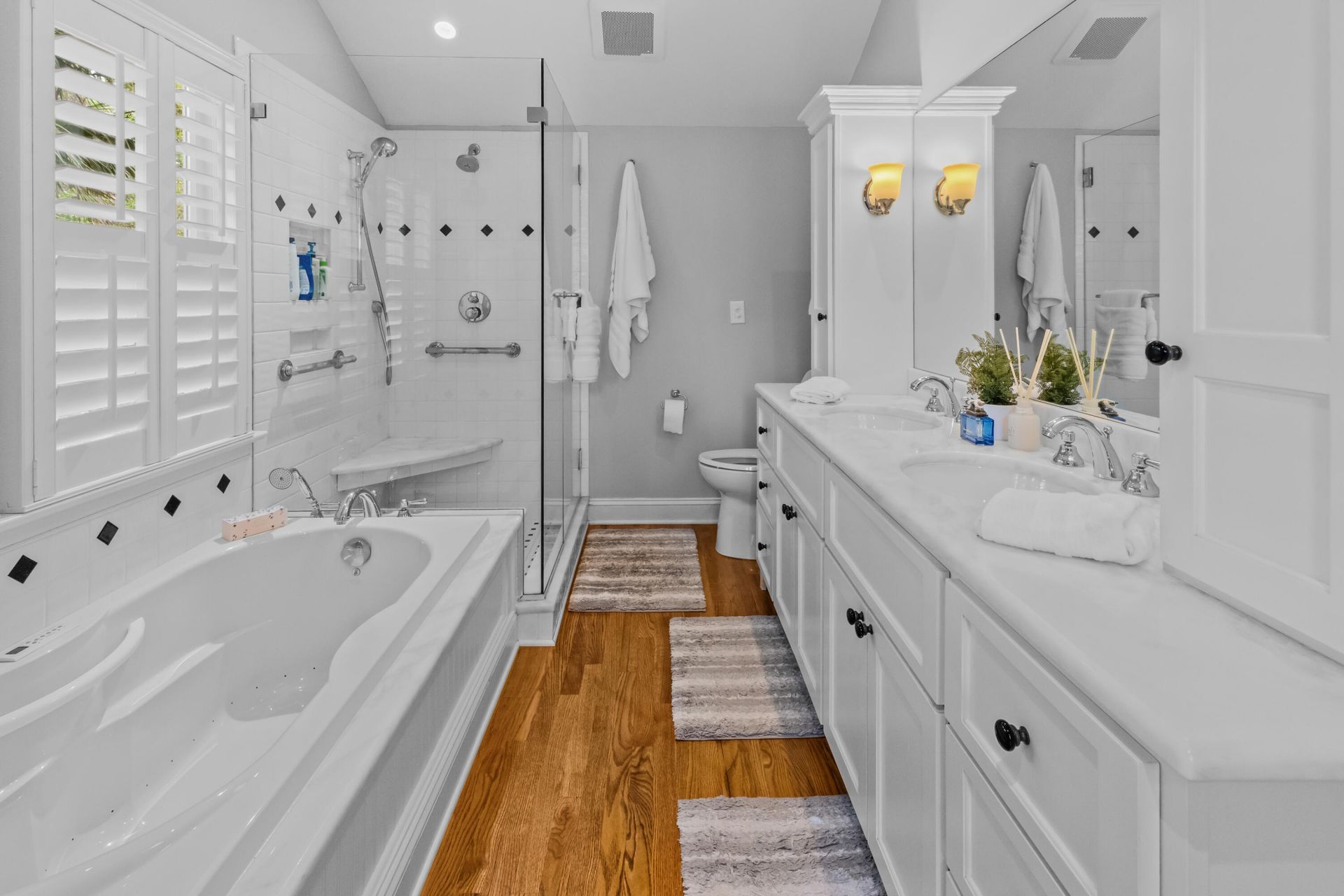 808 Sheldon Road Photo 18