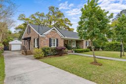 808 Sheldon Road photo 4