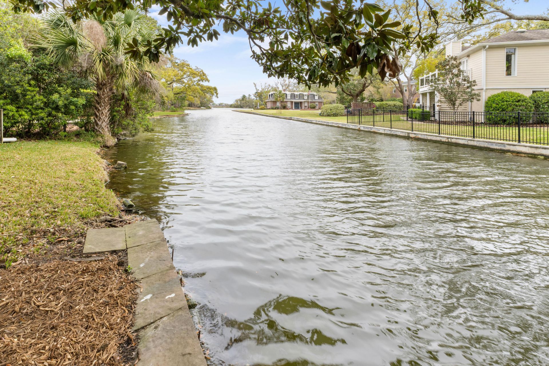 808 Sheldon Road Photo 26