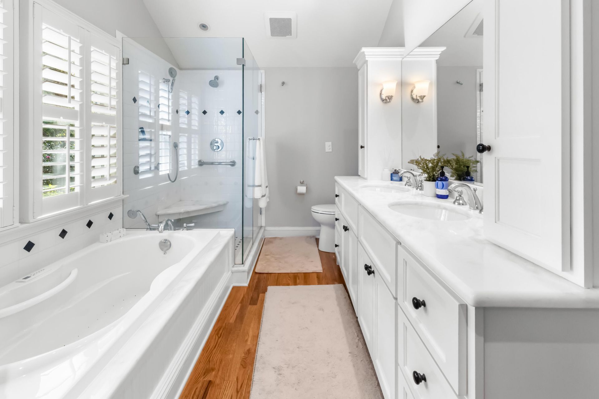 808 Sheldon Road Photo 28