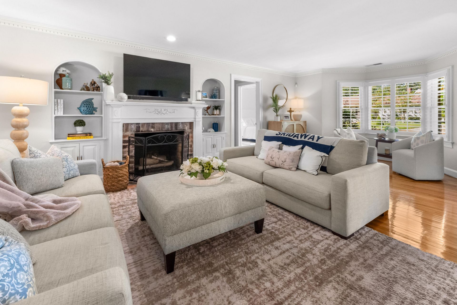 808 Sheldon Road Photo 8